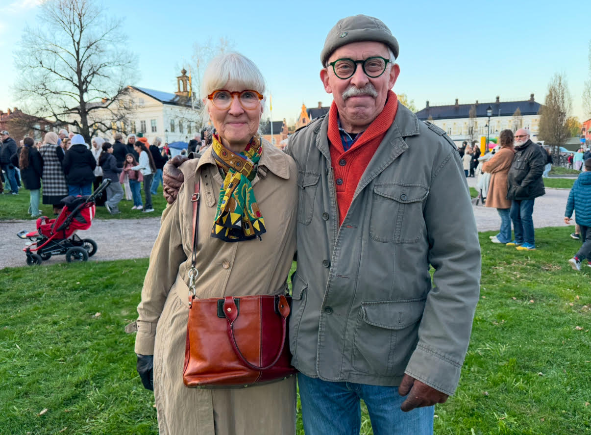 Valborg på Stora torget lockade 600 personer | Magazin24